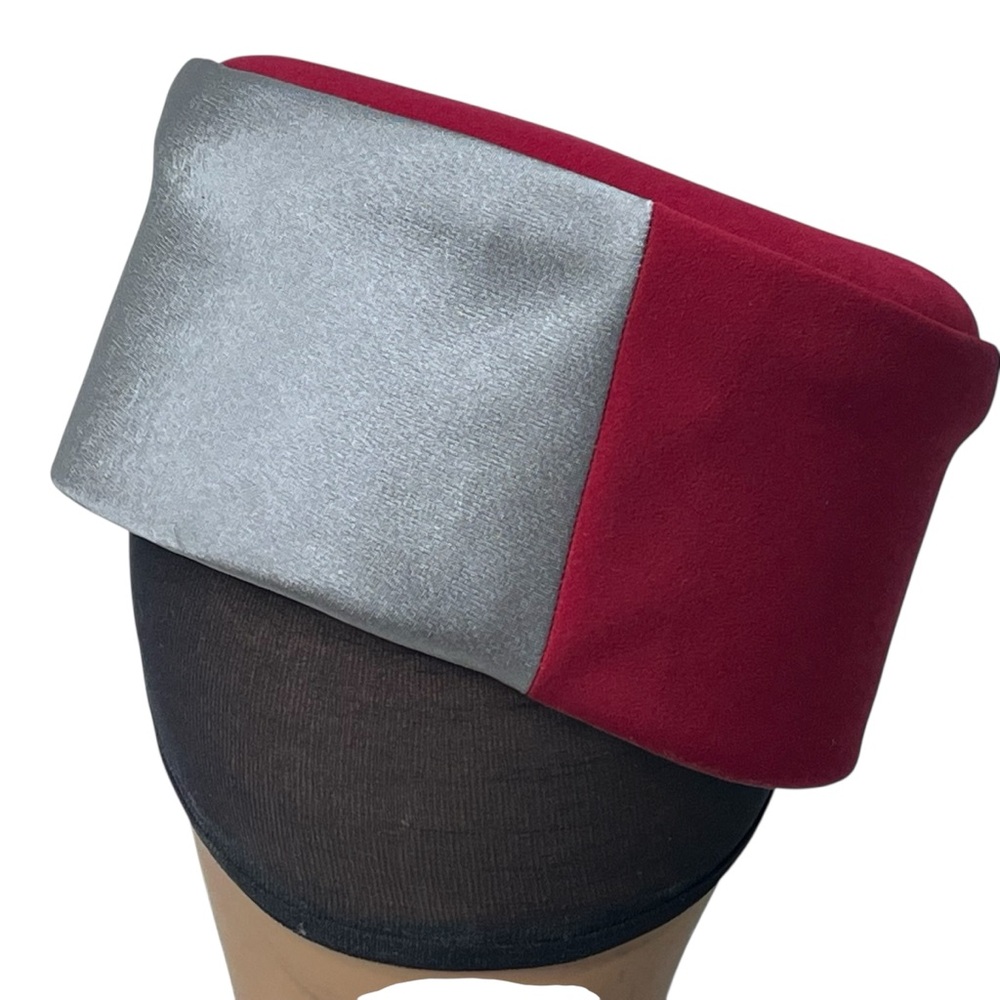 Lisa Rene Red Felt Satin Flower Chain Rhinestone Pillbox-Style Hat - Picture 5 of 15